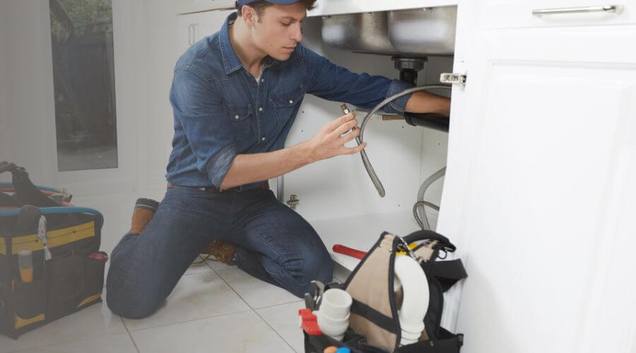 Emergency Leak Repair in Mathis, TX